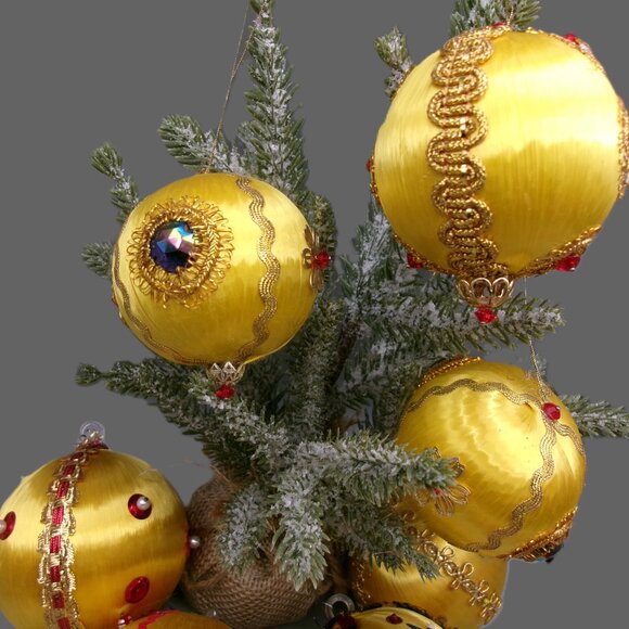 7 Gold Push Pin Christmas Ornaments, Satin Beaded Sequins, Vintage Handmade - Picture 5 of 10